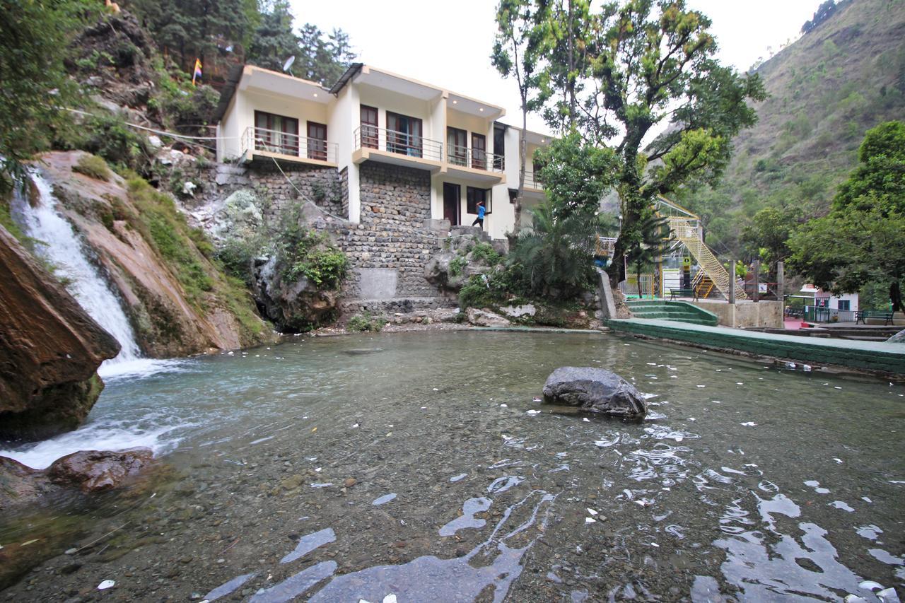 Hotel O Kempty Lake Adventure Resort 무소리에 외부 사진